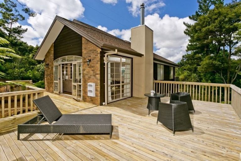 Photo of property in 15 Hobson Heights Road, Lucas Heights, Auckland, 0632