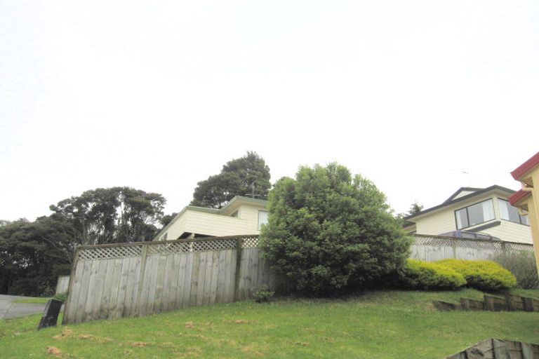 Photo of property in 1/51 Noeleen Street, Glenfield, Auckland, 0629