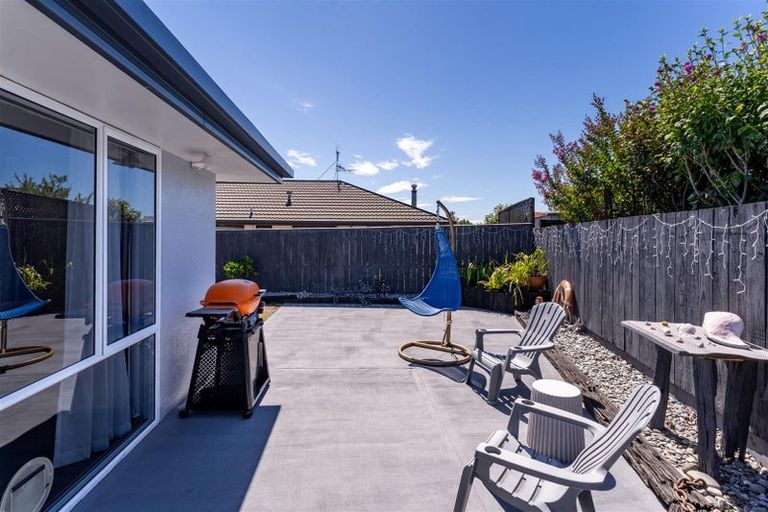 Photo of property in 9 Vining Crescent, Stoke, Nelson, 7011