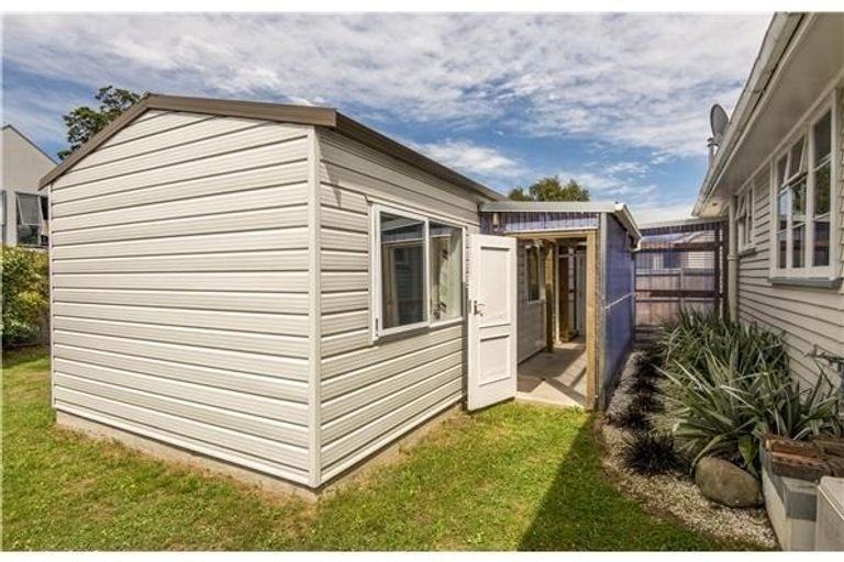 Photo of property in 9 Homer Place, Upper Riccarton, Christchurch, 8041