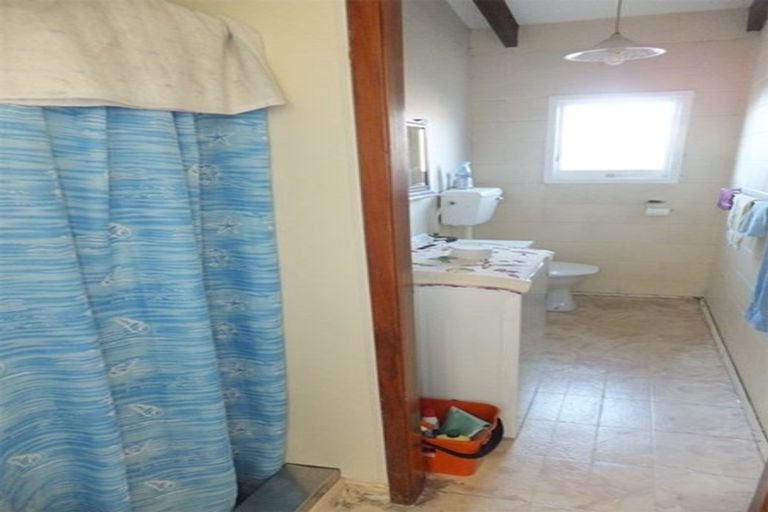 Photo of property in 8/23 Frederick Street, Waltham, Christchurch, 8011