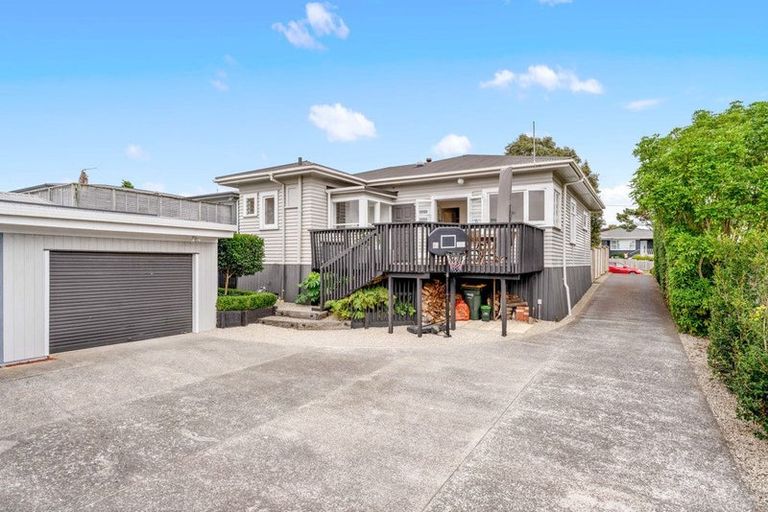 Photo of property in 33 Helvetia Road, Pukekohe, 2120