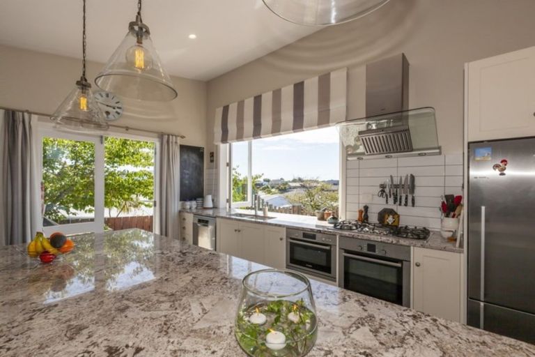 Photo of property in 13 Ngaio Road, Raumati Beach, Paraparaumu, 5032