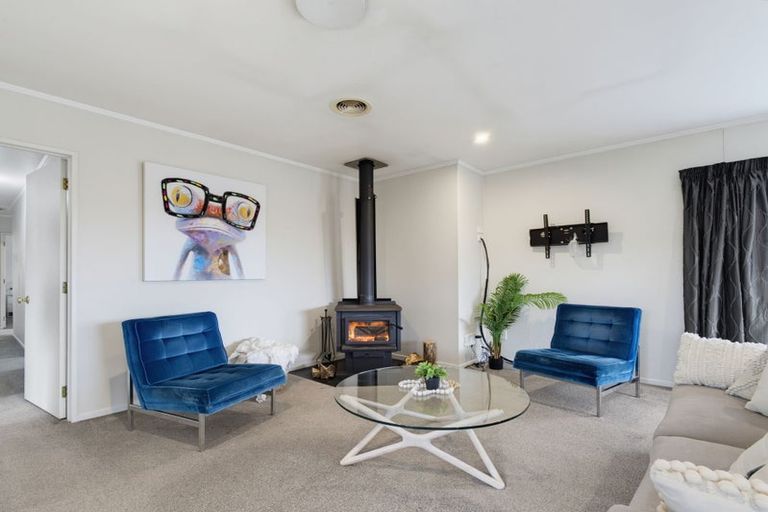Photo of property in 15 Morey Street, Owhata, Rotorua, 3010
