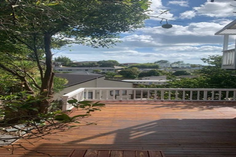 Photo of property in 45 Agincourt Street, Glenfield, Auckland, 0629