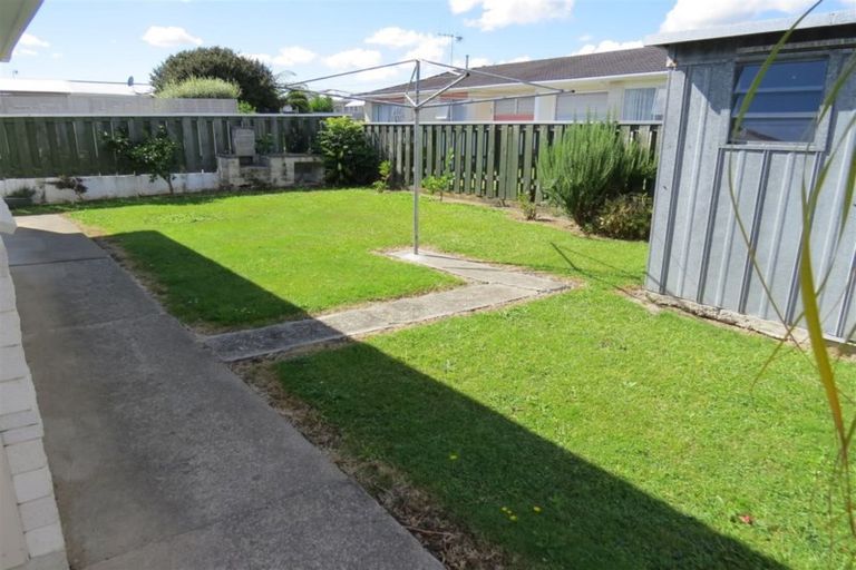 Photo of property in 60d Winchester Street, Levin, 5510