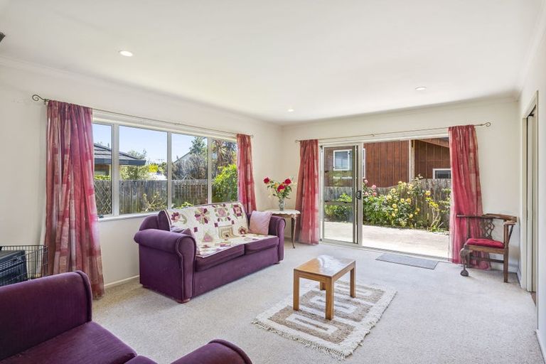 Photo of property in 114d Arawhata Road, Paraparaumu, 5032