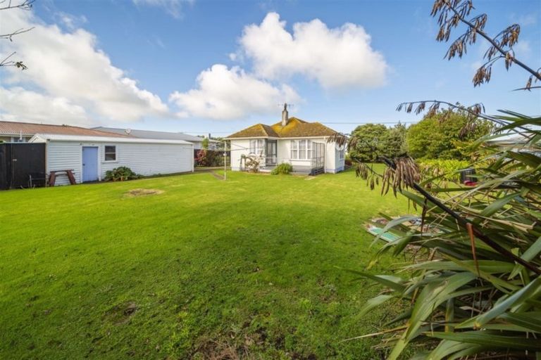 Photo of property in 23 Kauae Street, Manaia, 4612