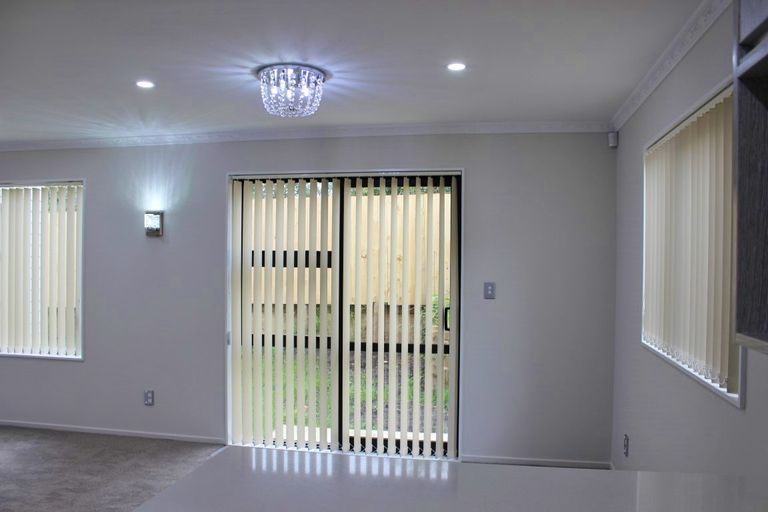 Photo of property in 52b Churchill Avenue, Manurewa, Auckland, 2102