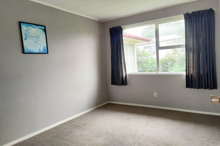 Photo of property in 24 Kivell Close, Mangere East, Auckland, 2024