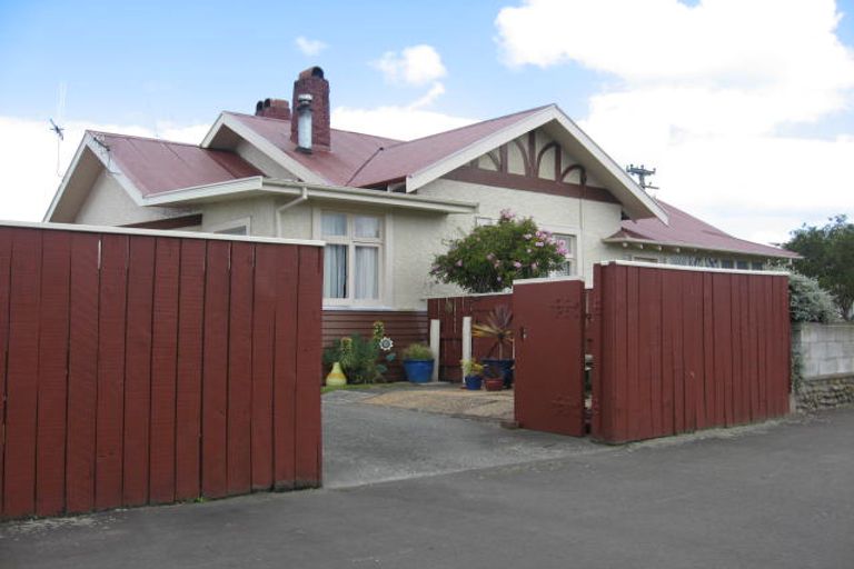 Photo of property in 72 Derby Street, Feilding, 4702