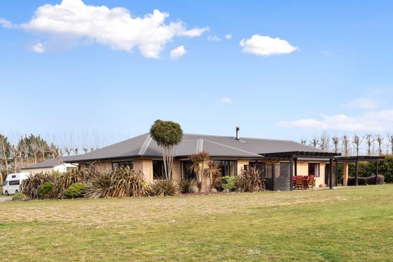 Photo of property in 29 Priors Road, Fernside, Rangiora, 7471