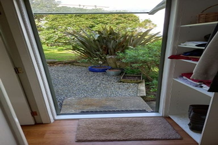 Photo of property in 70 Homebush Road, Khandallah, Wellington, 6035