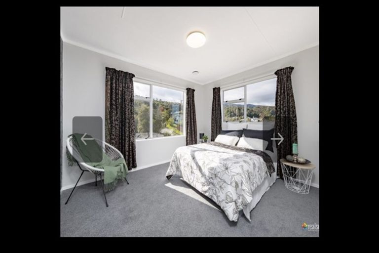 Photo of property in 118 Norana Road, Timberlea, Upper Hutt, 5018