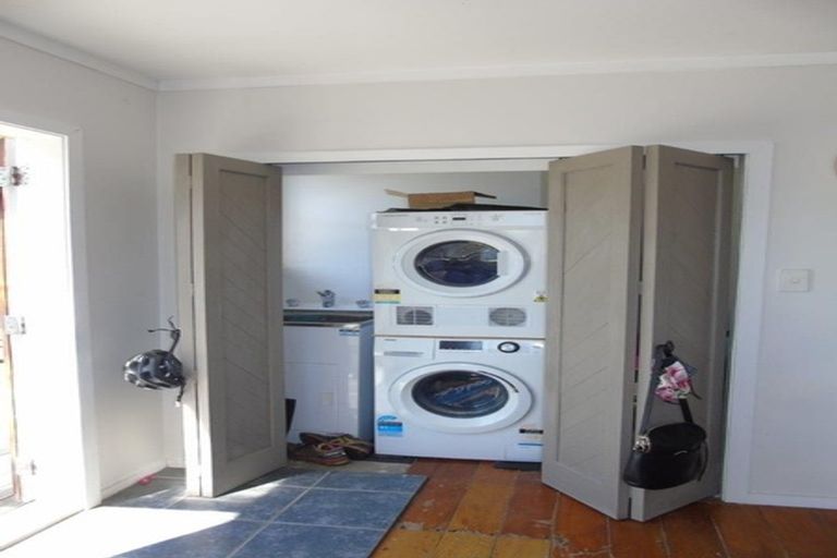 Photo of property in 85 Seddon Street, Naenae, Lower Hutt, 5011