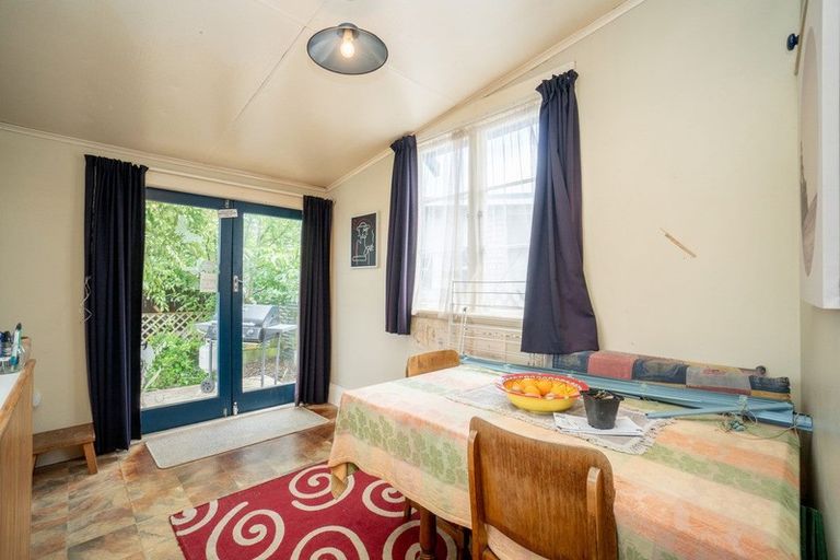 Photo of property in 227 Ferguson Street, Palmerston North, 4410