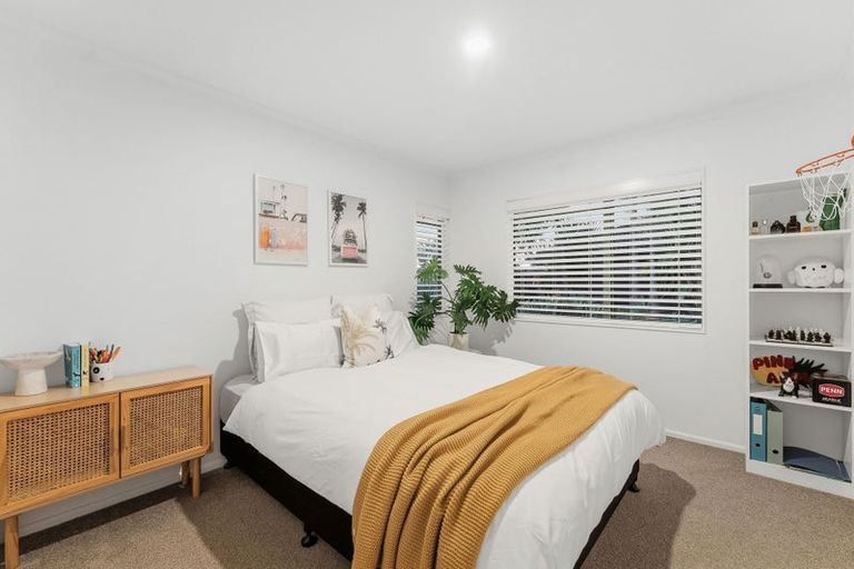 Photo of property in 37 Kahira Crescent, Papamoa Beach, Papamoa, 3118