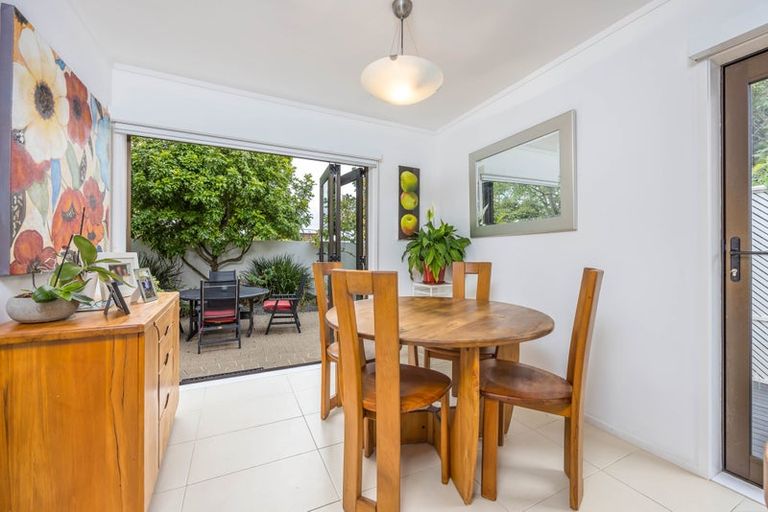 Photo of property in 1/7 Burns Avenue, Takapuna, Auckland, 0622