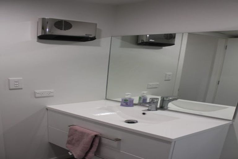 Photo of property in 802 Cumberland Street, North Dunedin, Dunedin, 9016