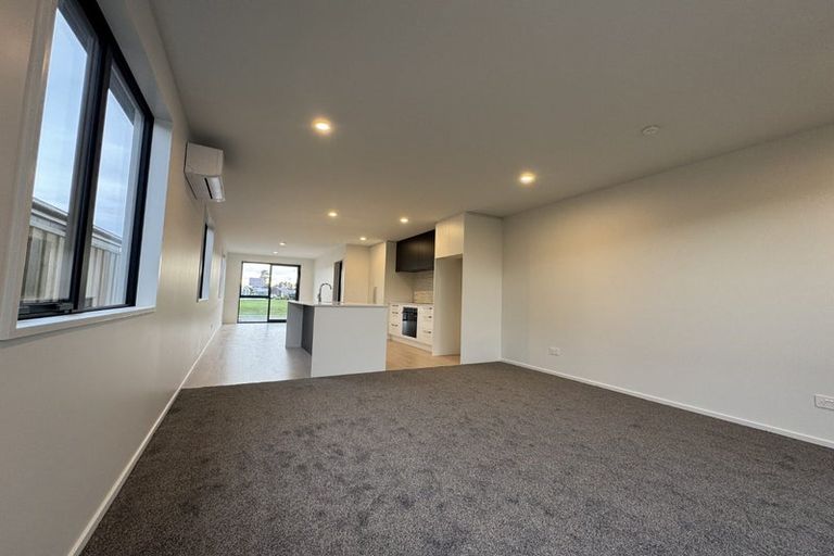 Photo of property in 20c Ruataniwha Avenue, Rangiora, 7400