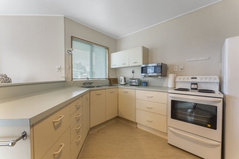 Photo of property in 1 Hughes Court, Pahiatua, 4910