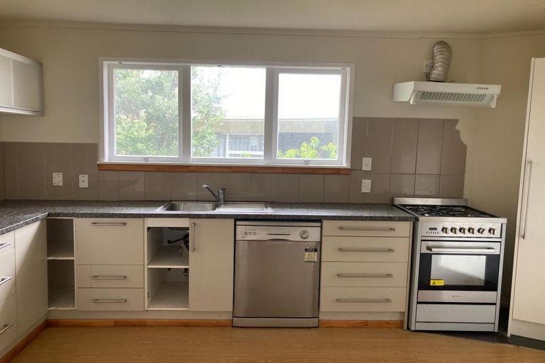 Photo of property in 2/523 Weymouth Road, Weymouth, Auckland, 2103