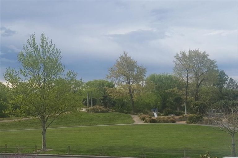 Photo of property in 41 Riverwood Boulevard, Redwood, Christchurch, 8051