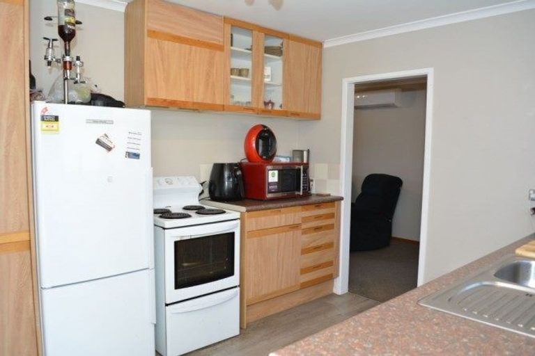 Photo of property in 21 Douglas Street, Rangiora, 7400