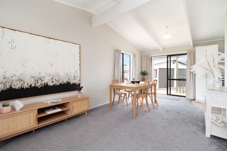 Photo of property in 20 Milton Grove, Owhata, Rotorua, 3010