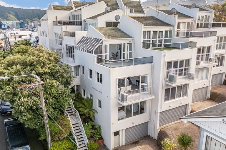 Photo of property in Mcfarlane Mews, 7/2 Mcfarlane Street, Mount Victoria, Wellington, 6011
