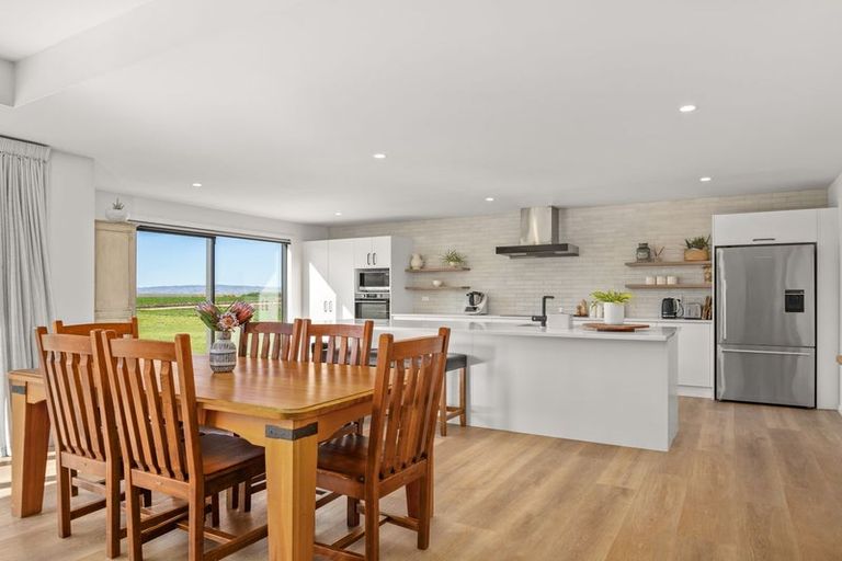 Photo of property in 4 Skeena Way, Waikerikeri, Alexandra, 9391