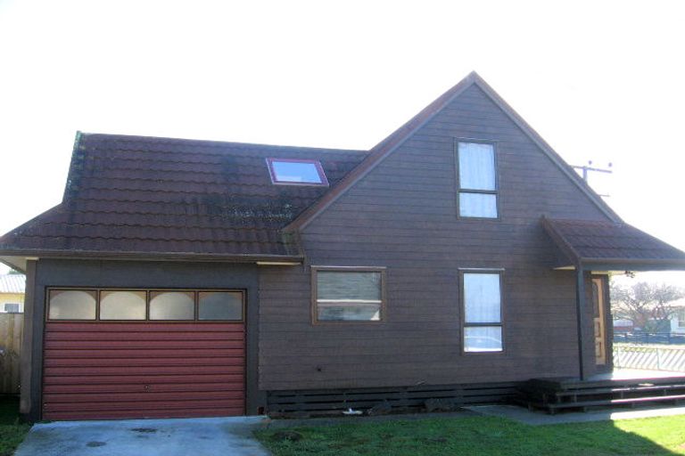 Photo of property in 1 Lickfold Lane, Pukete, Hamilton, 3200