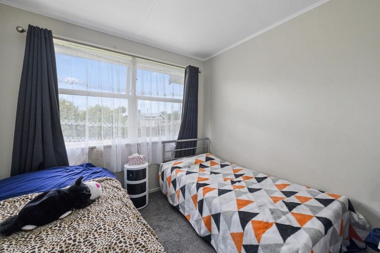 Photo of property in 24 Fenruss Street, Fairy Springs, Rotorua, 3015