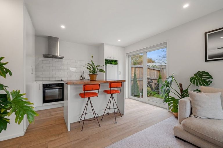 Photo of property in 4/15 Domett Street, Waltham, Christchurch, 8023