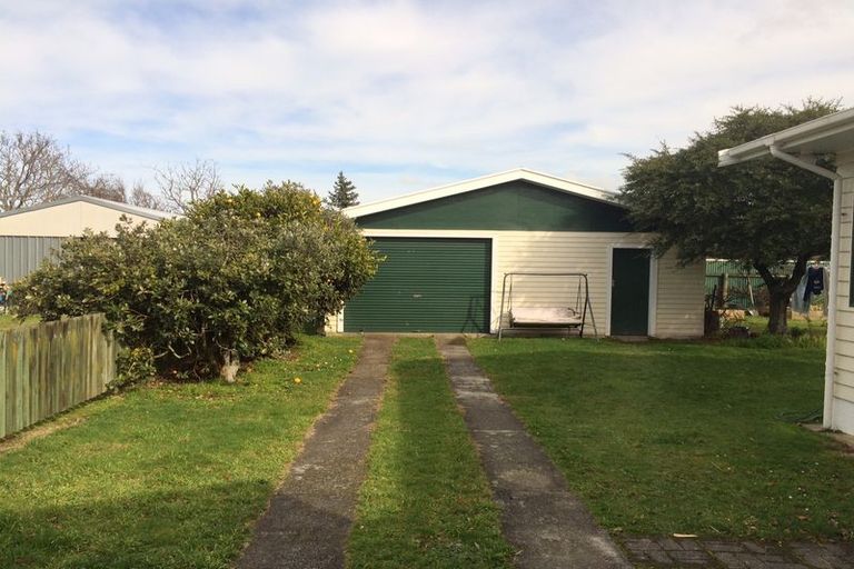 Photo of property in 33 Brooklyn Road, Carterton, 5713