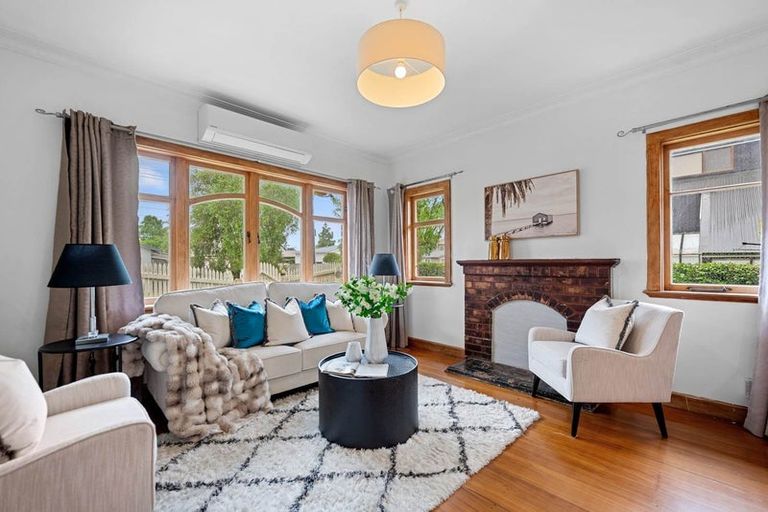 Photo of property in 79 Ngataringa Road, Devonport, Auckland, 0624