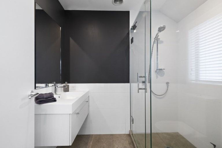 Photo of property in 11 Knoll Rise, Pukekohe, 2120