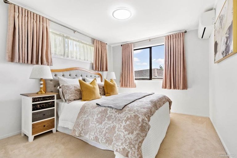 Photo of property in 72 Powrie Street, Glenfield, Auckland, 0629