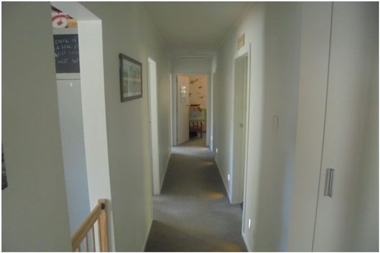 Photo of property in 57 Waitohu Road, York Bay, Lower Hutt, 5013