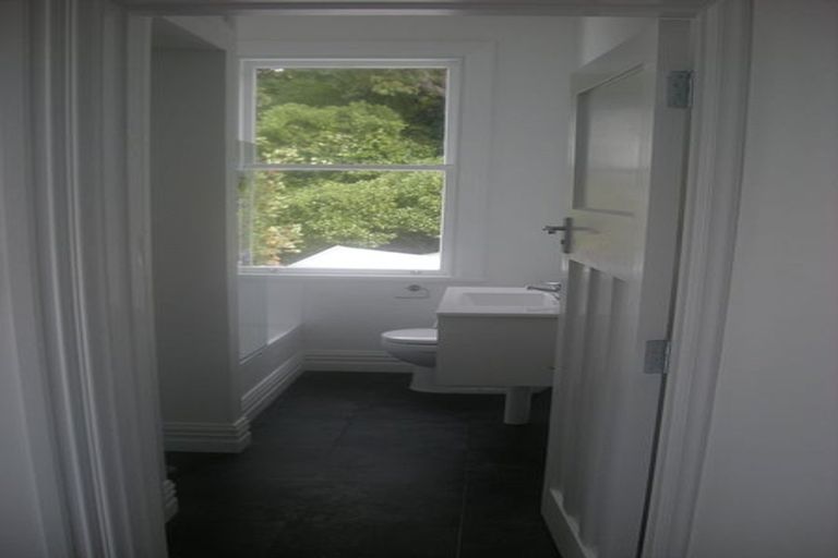 Photo of property in 270 The Terrace, Te Aro, Wellington, 6011