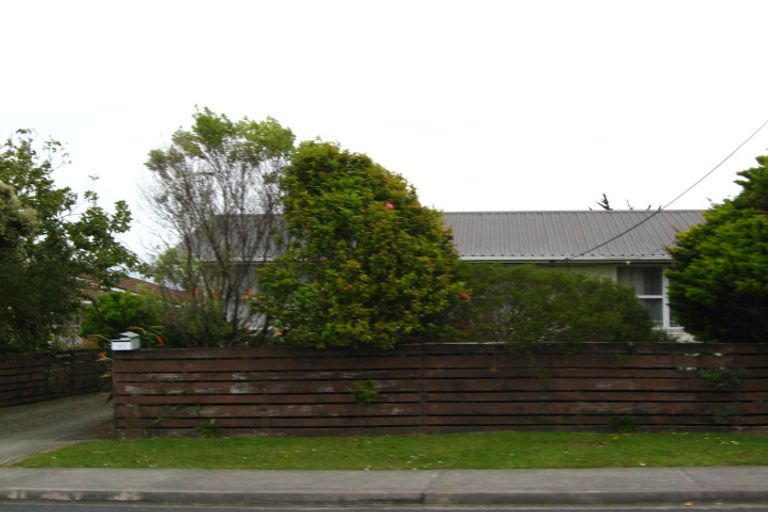 Photo of property in 53 Shakespear Road, Army Bay, Whangaparaoa, 0930