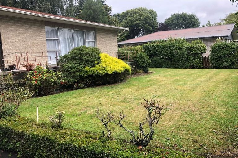 Photo of property in 69 Cashmere Road, Cashmere, Christchurch, 8022