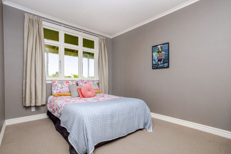 Photo of property in 63 Oparatai Road, Mangatainoka, Pahiatua, 4982