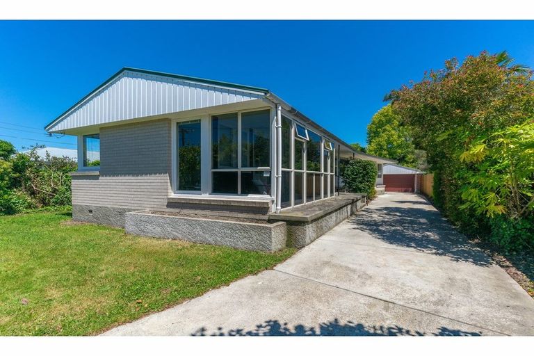 Photo of property in 6 Woodford Terrace, Ilam, Christchurch, 8053