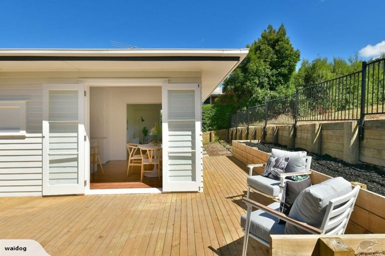 Photo of property in 25b Arrow Road, Forrest Hill, Auckland, 0620