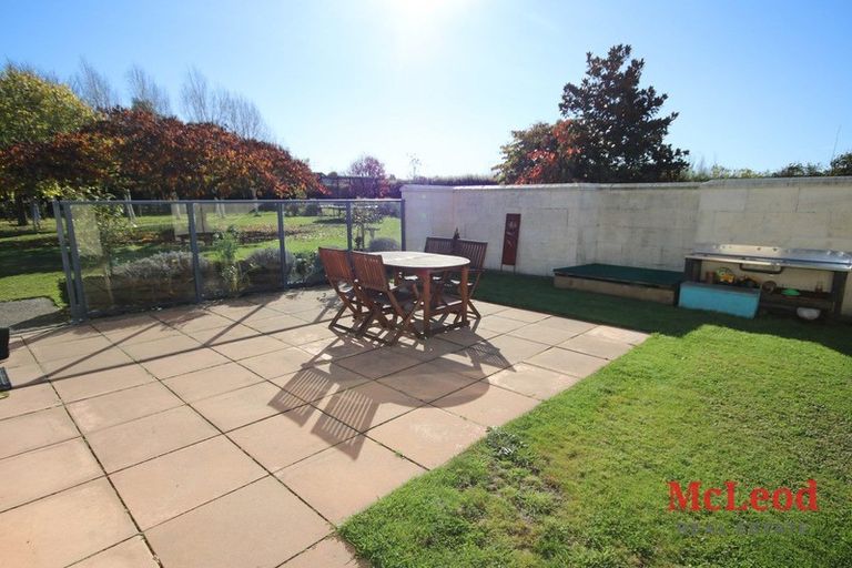 Photo of property in 73 Northpark Road, Newland, Ashburton, 7772