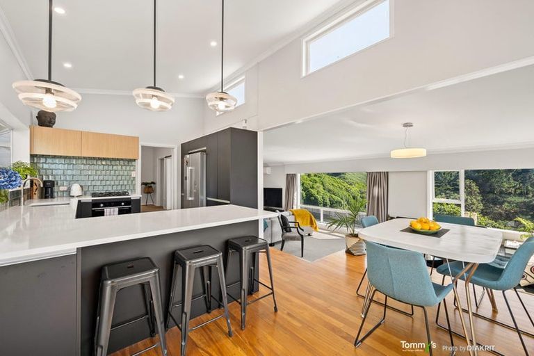 Photo of property in 100b Homebush Road, Khandallah, Wellington, 6035