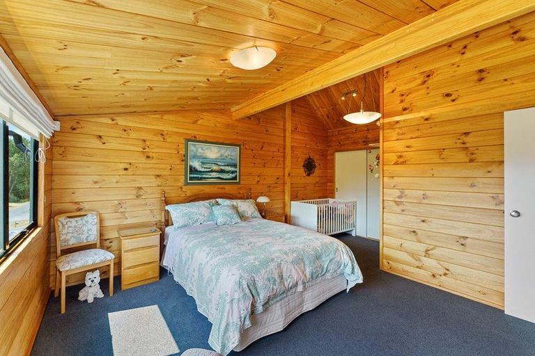 Photo of property in 25 Kensington Drive, Peka Peka, Waikanae, 5391