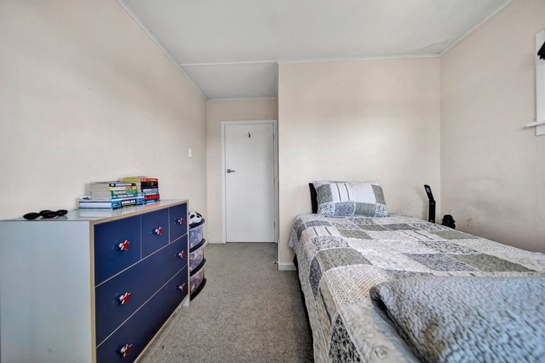 Photo of property in 77 Clemow Road, Fitzroy, New Plymouth, 4312