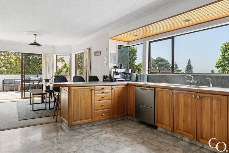 Photo of property in 4/10 Sutherland Avenue, Mount Maunganui, 3116